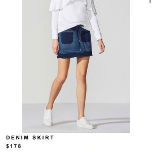 BAILY/44 stretchy Denim looking mini skirt